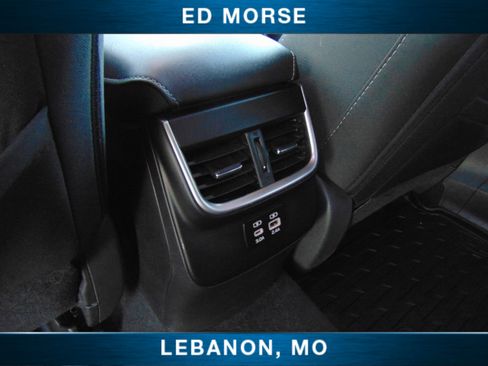 Used 2025 Subaru Outback Premium w/ Popular Package #1A image 12