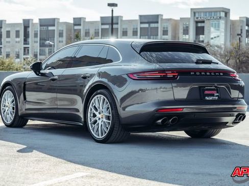Used 2018 Porsche Panamera 4S image 10