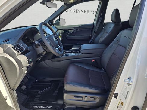 New 2026 Honda Ridgeline Black Edition image 17