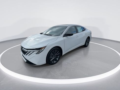 New 2026 Nissan Sentra SL w/ Floor Mat Package FWD image 4