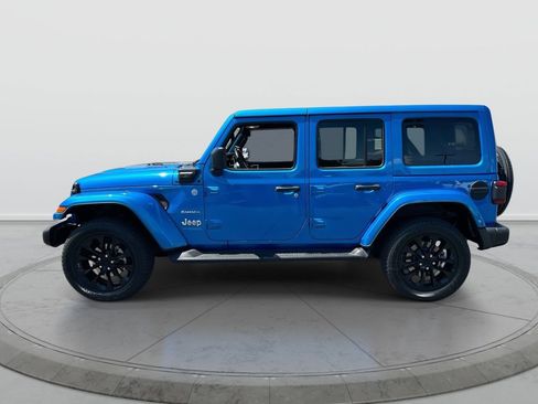 Used 2021 Jeep Wrangler Unlimited Sahara w/ Safety Group AWD/4WD image 5