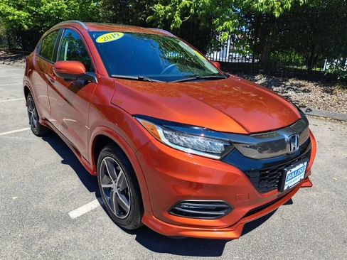 Certified 2019 Honda HR-V Touring image 1