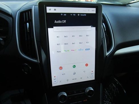 Used 2023 Ford Edge SEL AWD/4WD image 17