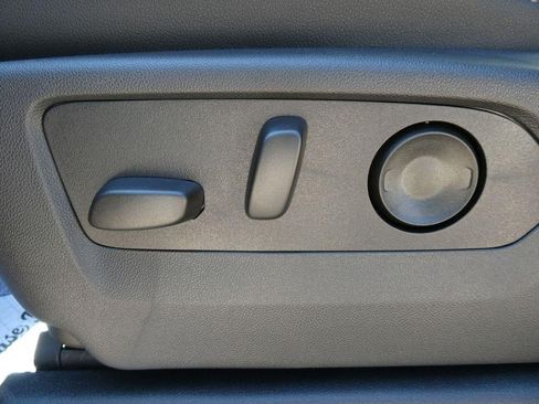 New 2026 Chevrolet Silverado 1500 LT Trail Boss w/ Convenience Package II AWD/4WD image 21