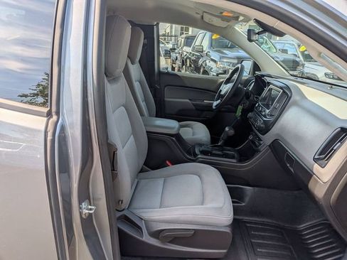 Used 2018 Chevrolet Colorado W/T RWD image 28