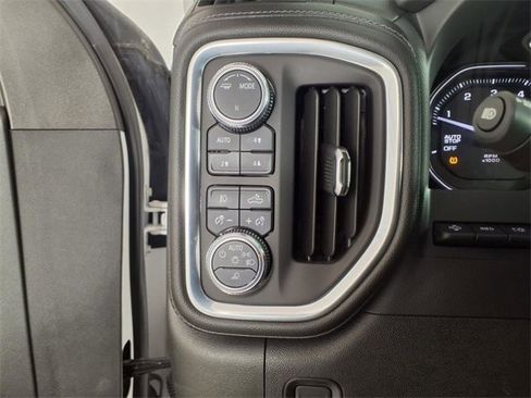 Used 2021 GMC Sierra 1500 Denali w/ Technology Package image 30