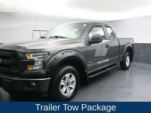 Used 2016 Ford F150 XL w/ Equipment Group 101A Mid AWD/4WD image 5