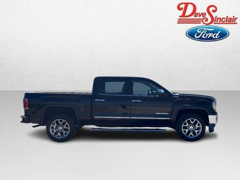Used 2018 GMC Sierra 1500 SLT w/ SLT Premium Package AWD/4WD image 5