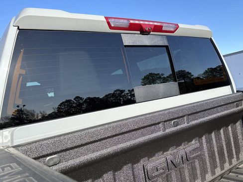 Used 2025 GMC Sierra 2500 AT4 w/ AT4 Premium Plus Package AWD/4WD image 46