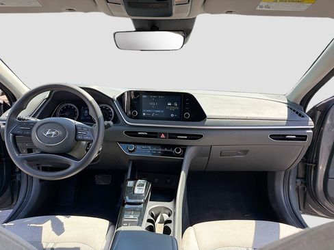 Used 2021 Hyundai Sonata SE w/ Cargo Package FWD image 3