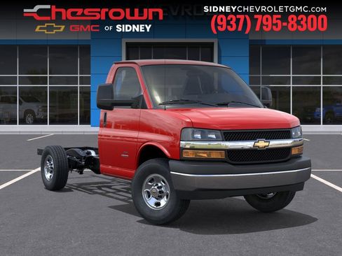 New 2026 Chevrolet Express 3500 w/ Power Convenience Package RWD image 7