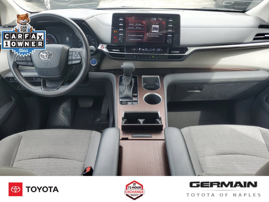 Used 2024 Toyota Sienna LE FWD image 18