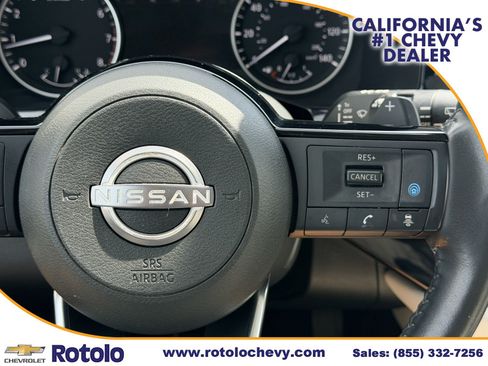 Used 2022 Nissan Pathfinder SL w/ SL Premium Package FWD image 27