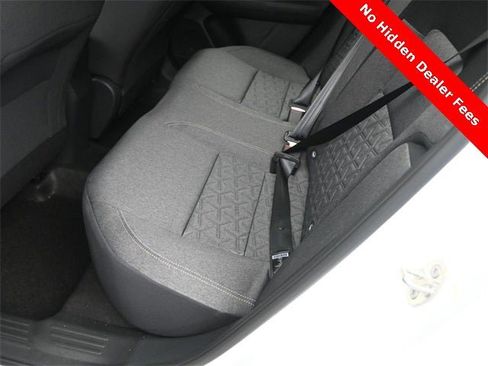 New 2025 Nissan Kicks SV image 25