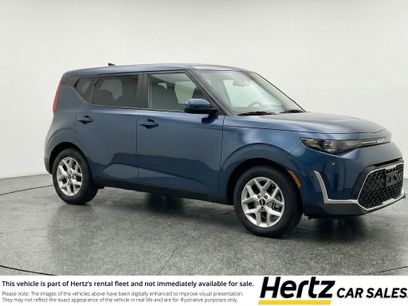 Used 2025 Kia Soul LX w/ LX Technology Package