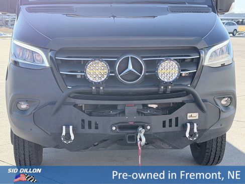 Used 2021 Mercedes-Benz Sprinter 3500 image 9