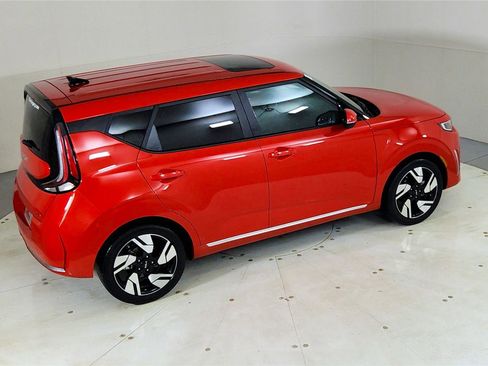 Used 2025 Kia Soul GT-Line w/ GT-Line Technology Package image 22