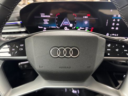Used 2025 Audi A5 2.0T Premium Plus w/ Premium Plus AWD/4WD image 23