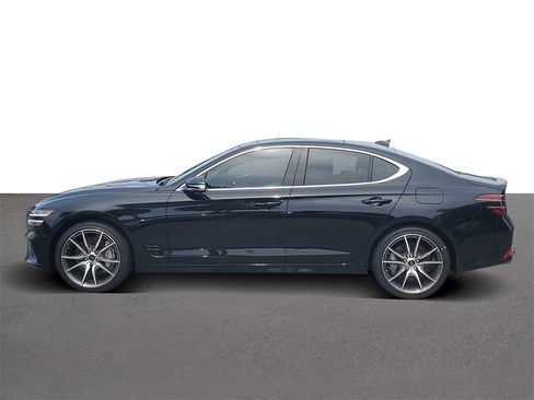 New 2026 Genesis G70 2.5T Prestige image 8