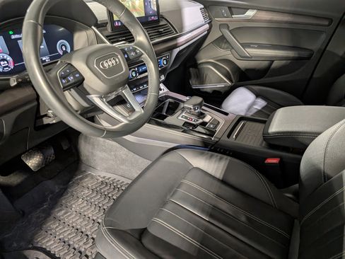 Used 2021 Audi Q5 Premium Plus w/ Premium Plus Package AWD/4WD image 4