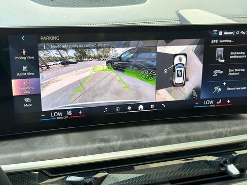 Used 2025 BMW X5 sDrive40i w/ Parking Assistance Package RWD image 24