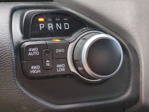 Used 2021 RAM 1500 Big Horn image 30