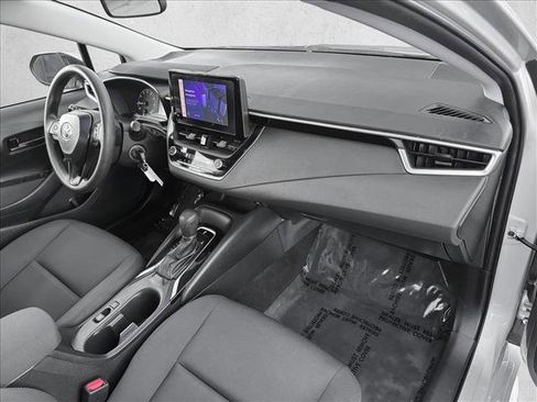 Used 2023 Toyota Corolla LE image 20