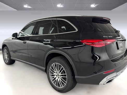 New 2026 Mercedes-Benz GLC 300 image 3
