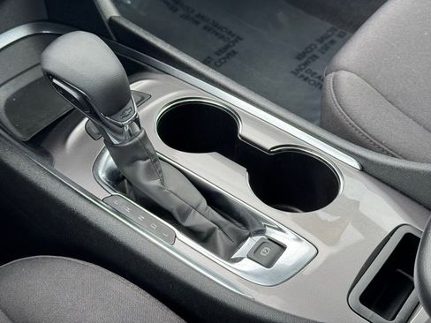 Used 2024 Chevrolet Malibu LT image 36