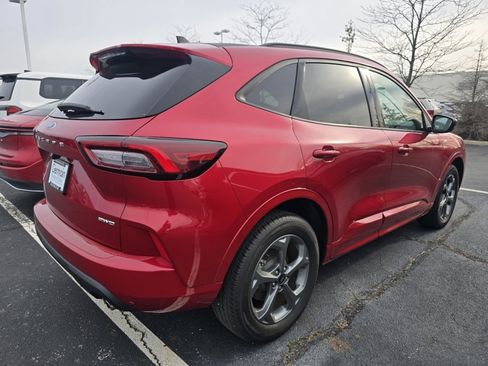 Used 2023 Ford Escape ST-Line image 7