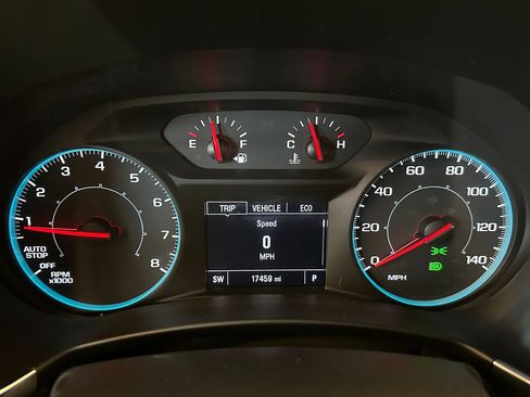 Used 2021 Chevrolet Equinox LS AWD/4WD image 10