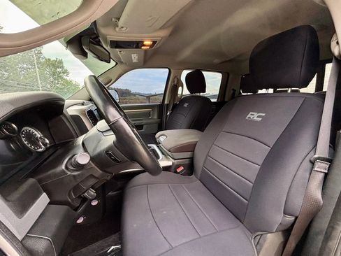 Used 2017 RAM 1500 Big Horn AWD/4WD image 12