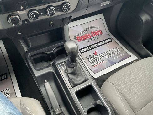 Used 2016 Toyota Tacoma SR w/ SR Convenience Package image 17
