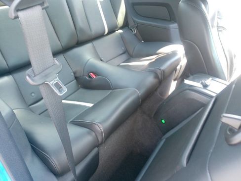 Used 2011 Ford Mustang GT Premium w/ 401A Rapid Spec Order Code RWD image 40