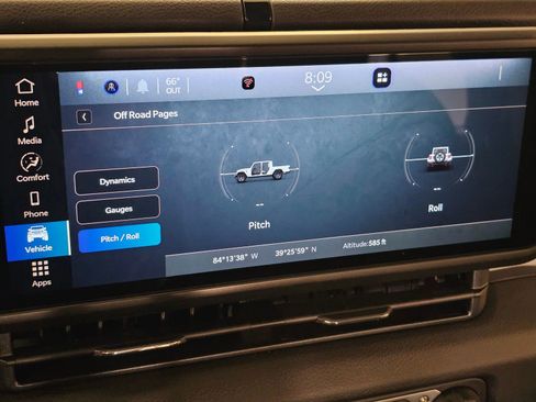 New 2026 Jeep Gladiator Sport image 25