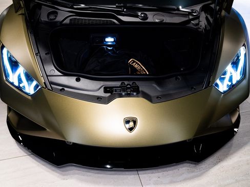 Used 2022 Lamborghini Huracan EVO RWD image 26