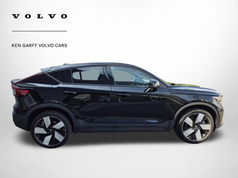 Used 2023 Volvo C40 P8 Recharge Ultimate AWD/4WD image 2