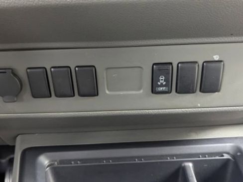 Used 2016 Nissan NV 1500 SV RWD image 34