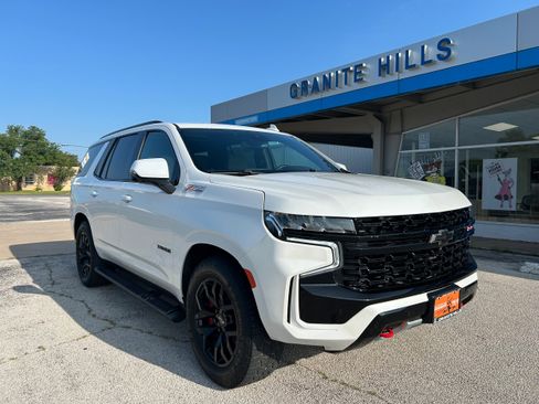 Used 2023 Chevrolet Tahoe Z71 w/ Z71 Off-Road Package AWD/4WD image 1