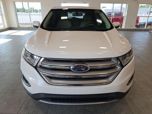 Used 2017 Ford Edge SEL w/ Equipment Group 201A AWD/4WD image 3