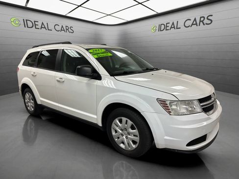Used 2017 Dodge Journey SE FWD image 3