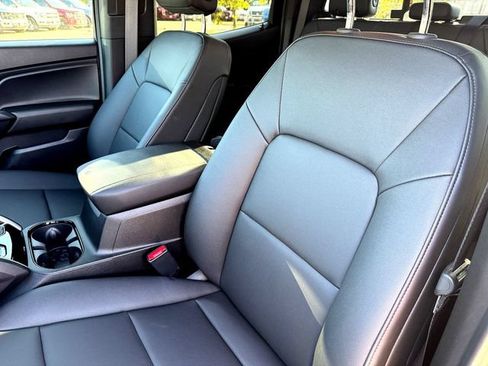 Used 2026 Chevrolet Colorado Trail Boss AWD/4WD image 10