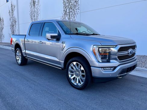 Used 2022 Ford F150 Limited image 16