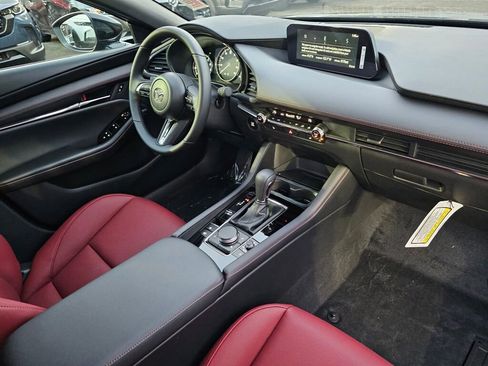 New 2026 MAZDA MAZDA3 Carbon AWD/4WD image 31