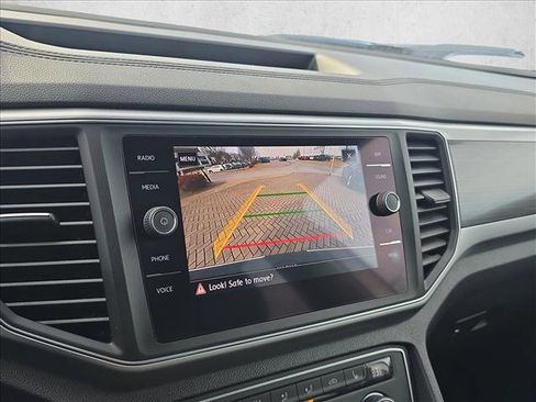 Used 2018 Volkswagen Atlas SE image 14