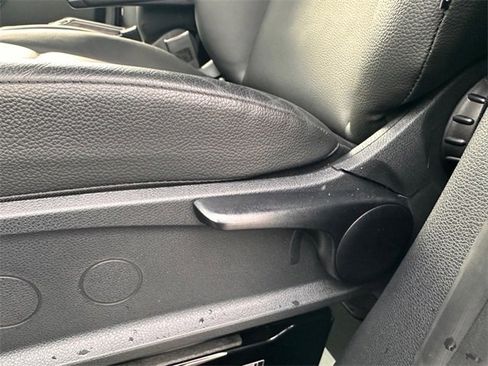 Used 2025 Mercedes-Benz Sprinter 2500 image 17