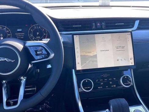 New 2024 Jaguar XF R-Dynamic SE image 6