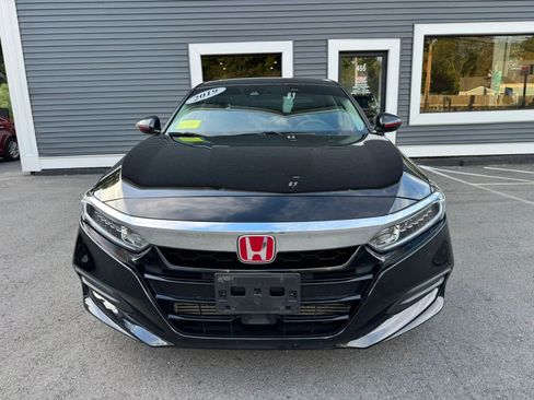 Used 2019 Honda Accord LX image 2
