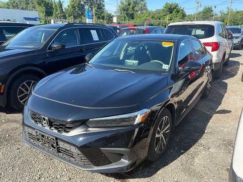 Used 2022 Honda Civic LX image 2