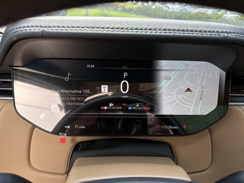 New 2026 Land Rover Range Rover SE AWD/4WD image 13